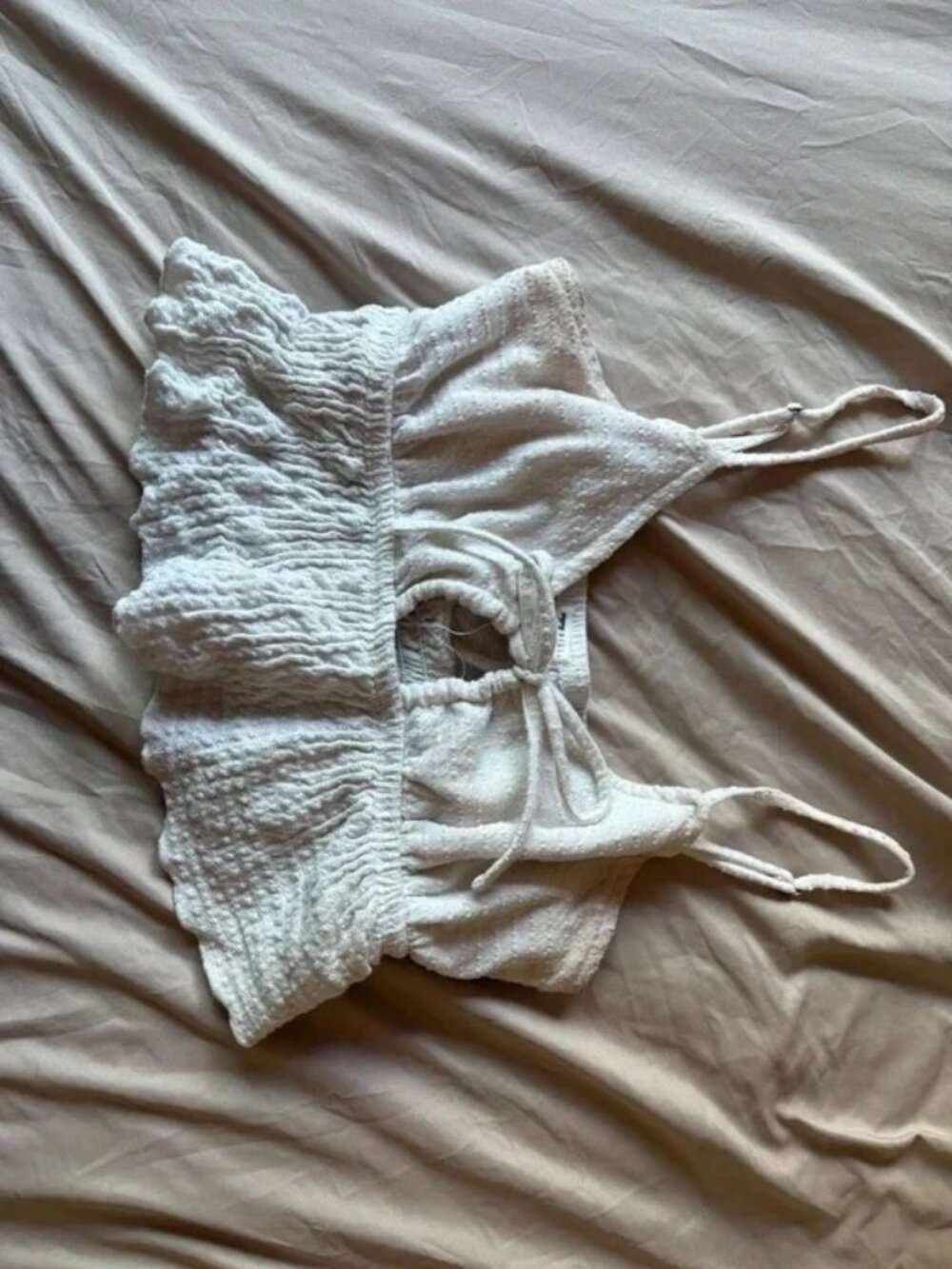 White billabong crop top